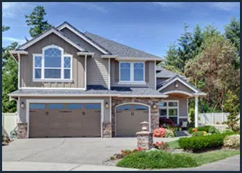 Garage Doors Store Repairs Portland, OR 971-925-3406 - cont-gdr-custom-08m