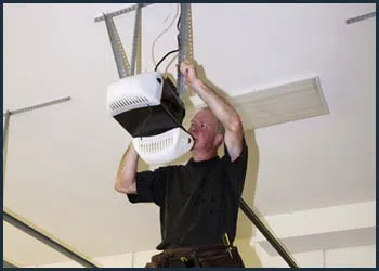 Garage Doors Store Repairs Portland, OR 971-925-3406 - cont-gdr-door-opener-08m